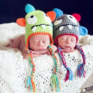 Daisy Baby Unisex Infant Beanie Hat Rowdy Monster in Green 0-6 months NWT